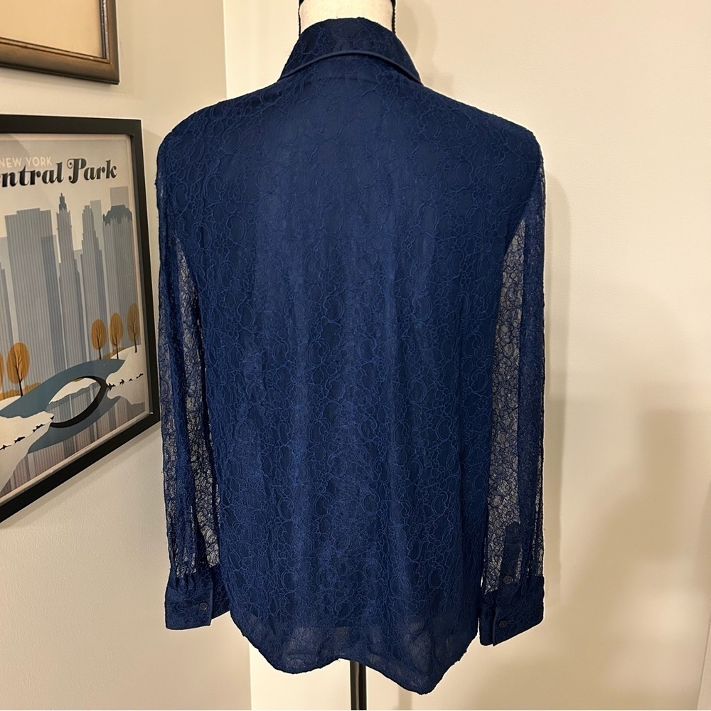 Tory Burch Navy Blue Lace Mesh Long Sleeve Blouse Top Size 8 - Picture 2 of 6